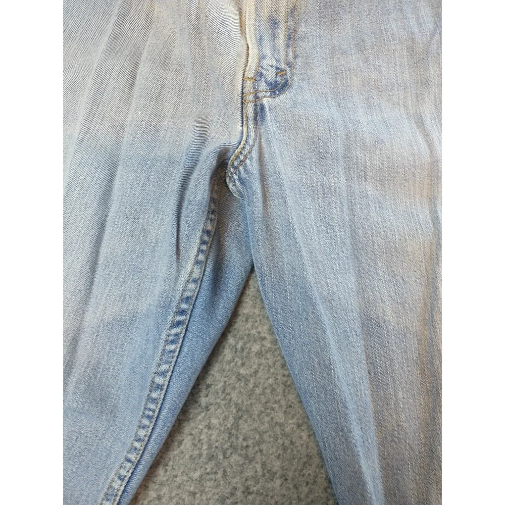 Levis 550 Relaxed Fit Jeans Mens 38x27 Light Wash Blue Denim Distressed Tapered